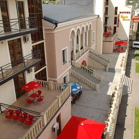Hotel Grand Palace Akhaltsikhe  Exteriör bild