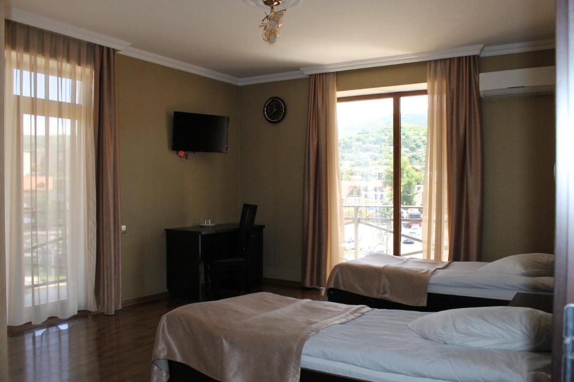 Hotel Grand Palace Akhaltsikhe  Exteriör bild